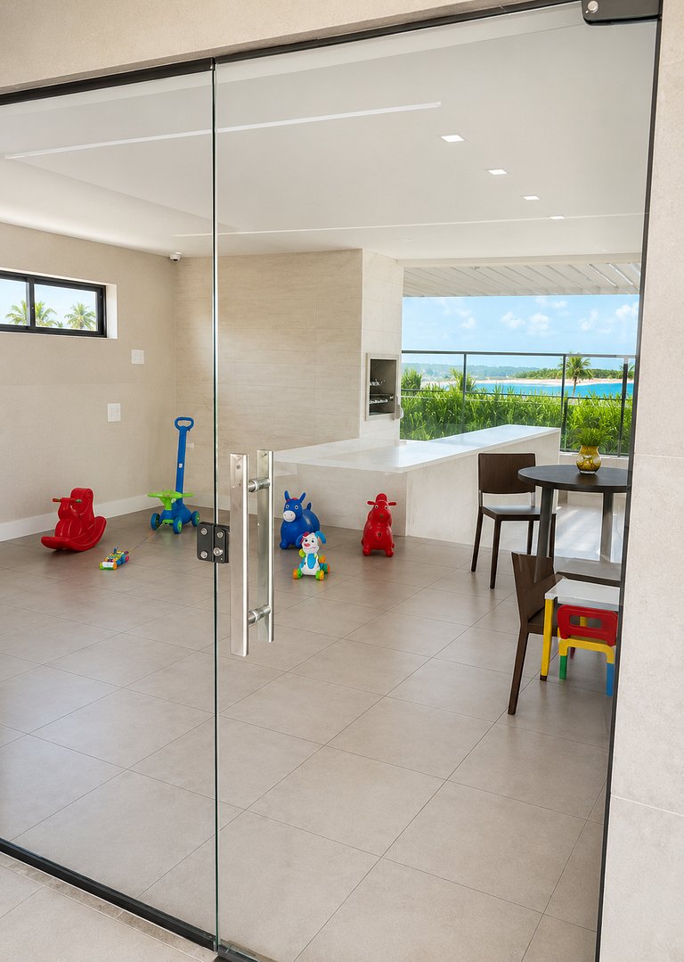 Beira Mar Térreo Com Piscina Privativa